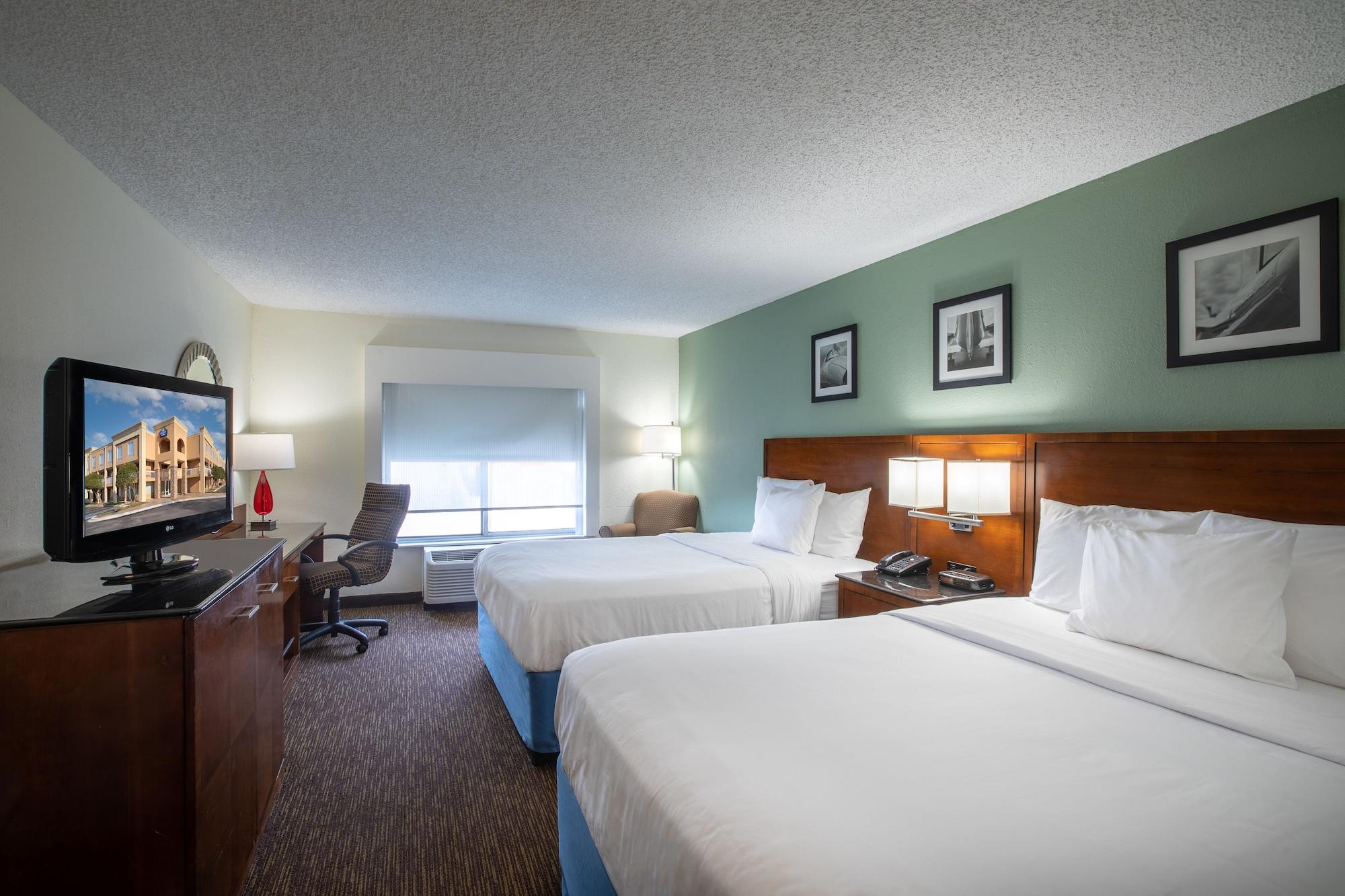 Days Inn By Wyndham Greenville Dış mekan fotoğraf